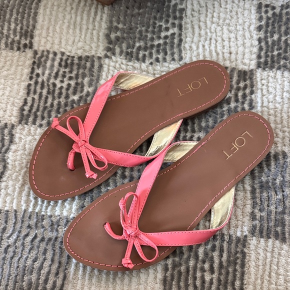 LOFT Coral Sandals with Bow Accent - Picture 1 of 2